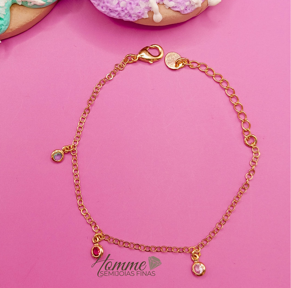 Pulseira Infantil pontos coloridos folheada a ouro 18k