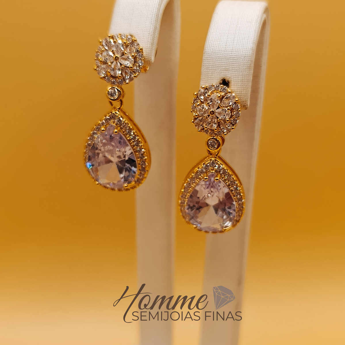 Brinco Gota Luxo com Zircônias