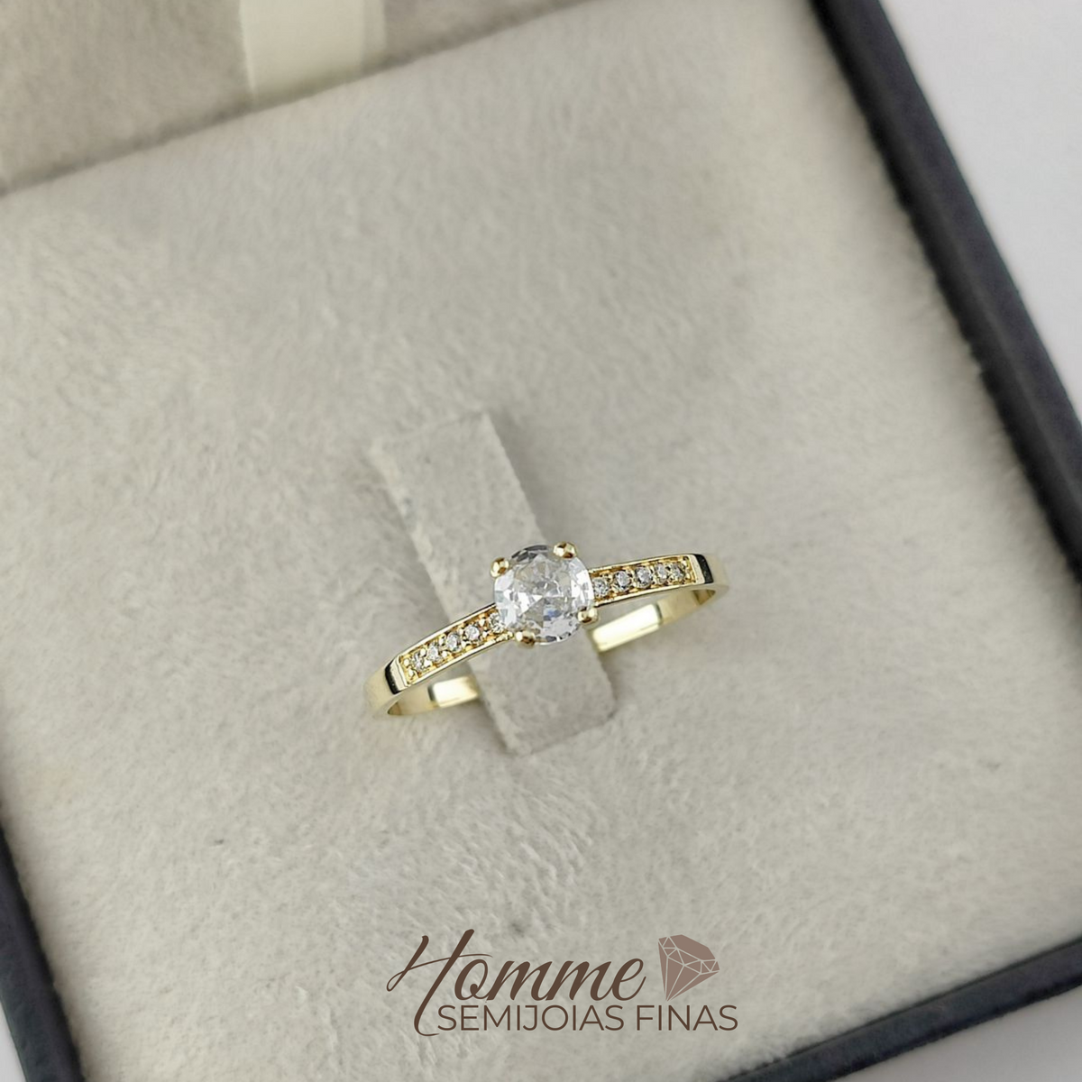 Anel Solitário Lux Ouro 18K