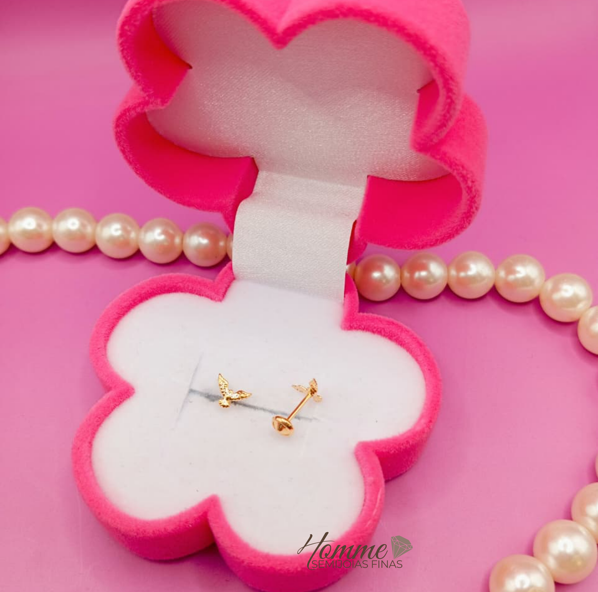 Brinco Infantil espirito Santo dourado