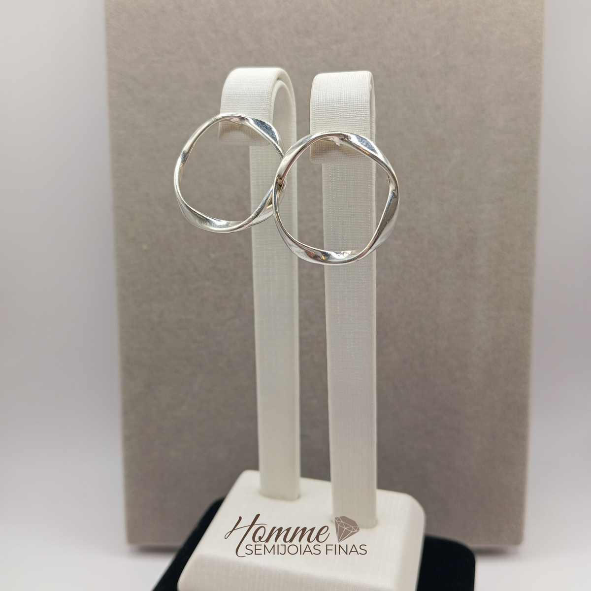 Brinco Círculo Orgânico – Prata Legítima 925