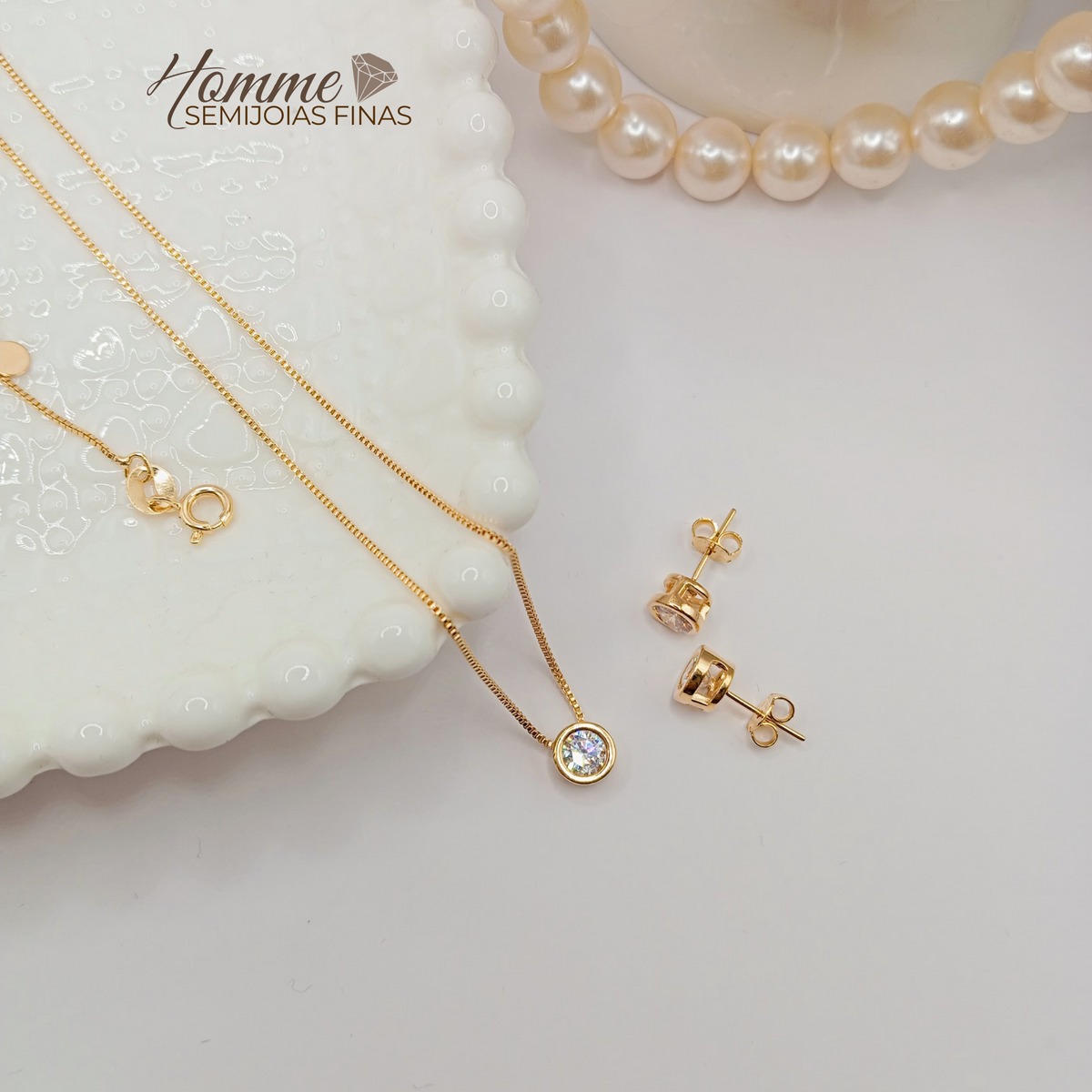 Conjunto Clássico com Pedra Central