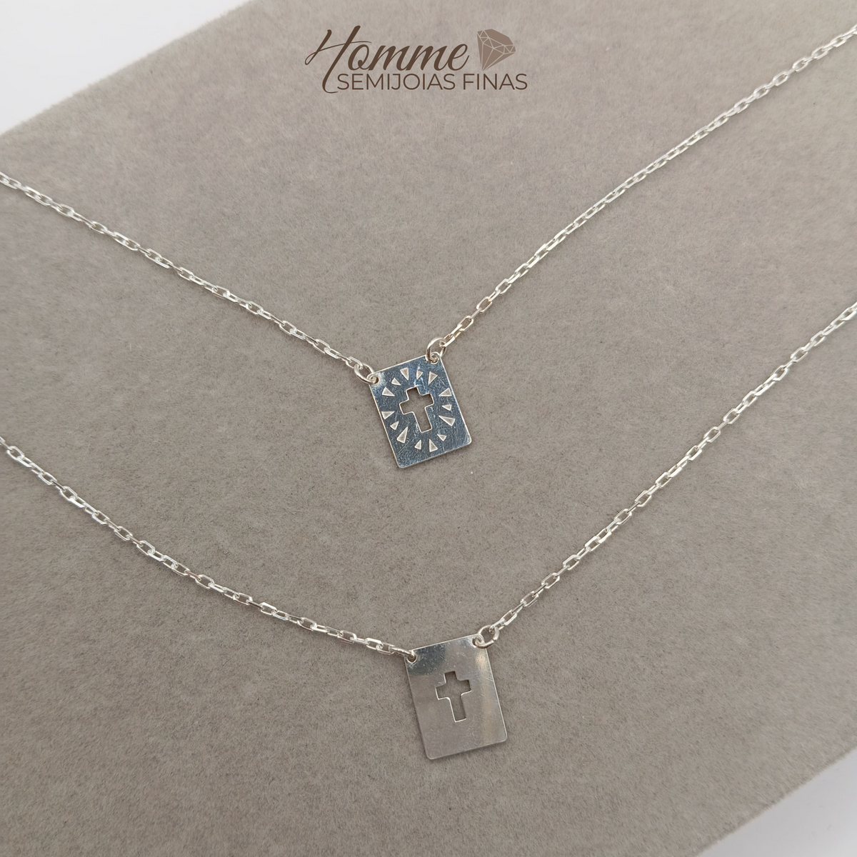 Escapulário Vazado em Prata Legítima 925