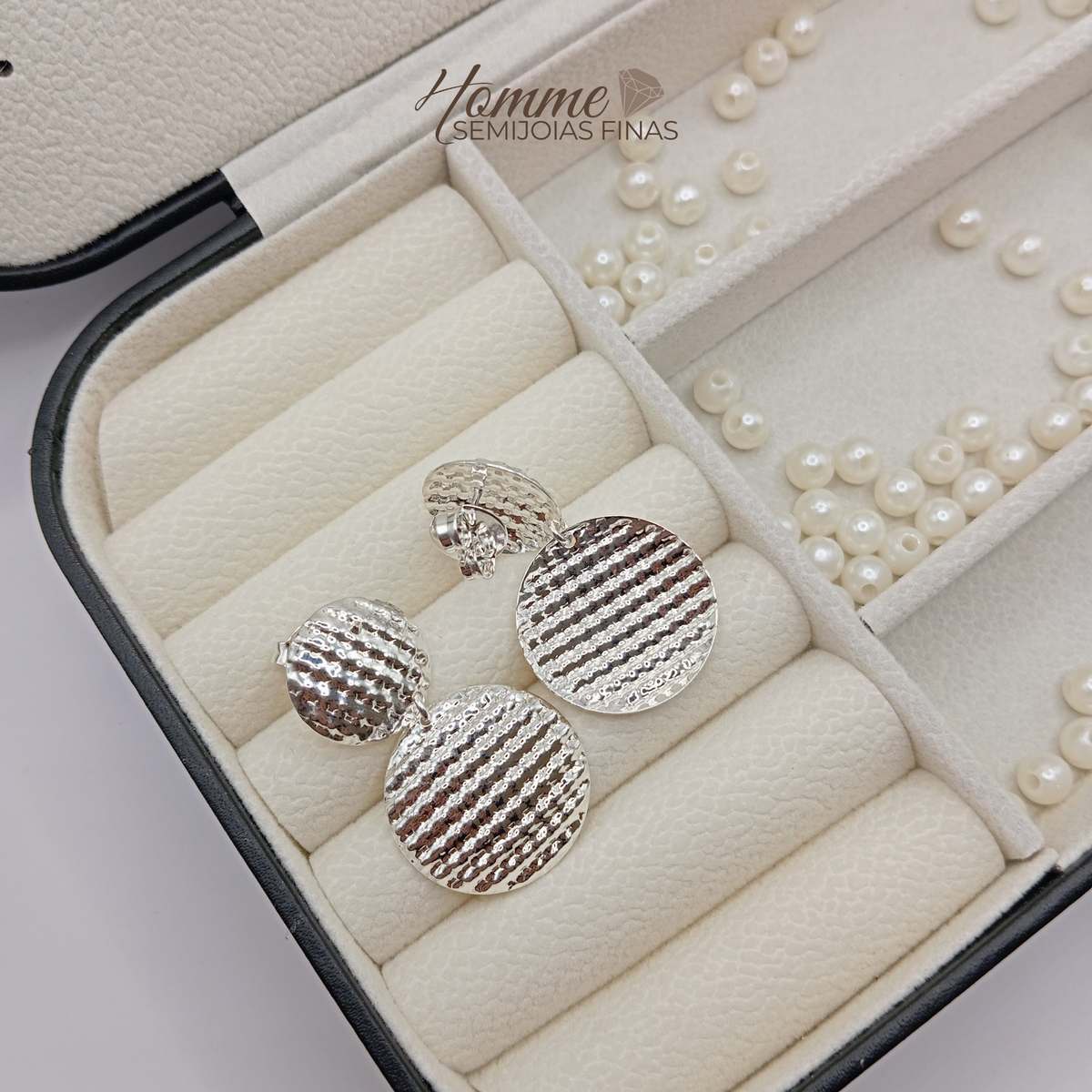 Brinco Duplo Texturizado – Prata Leve