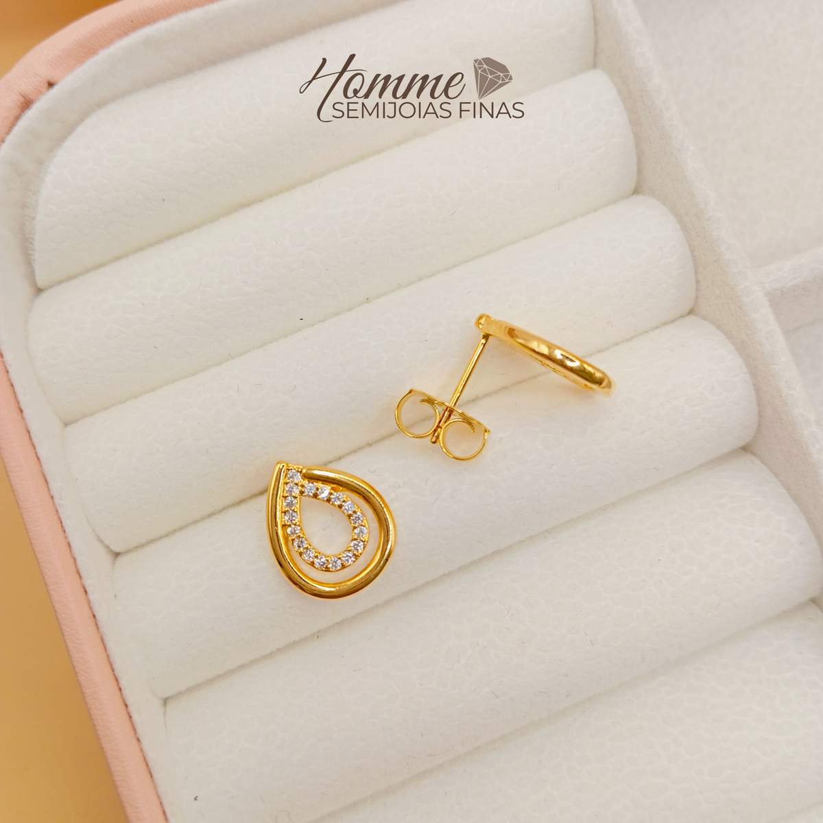 Brinco Gota Vazado com Zircônias
