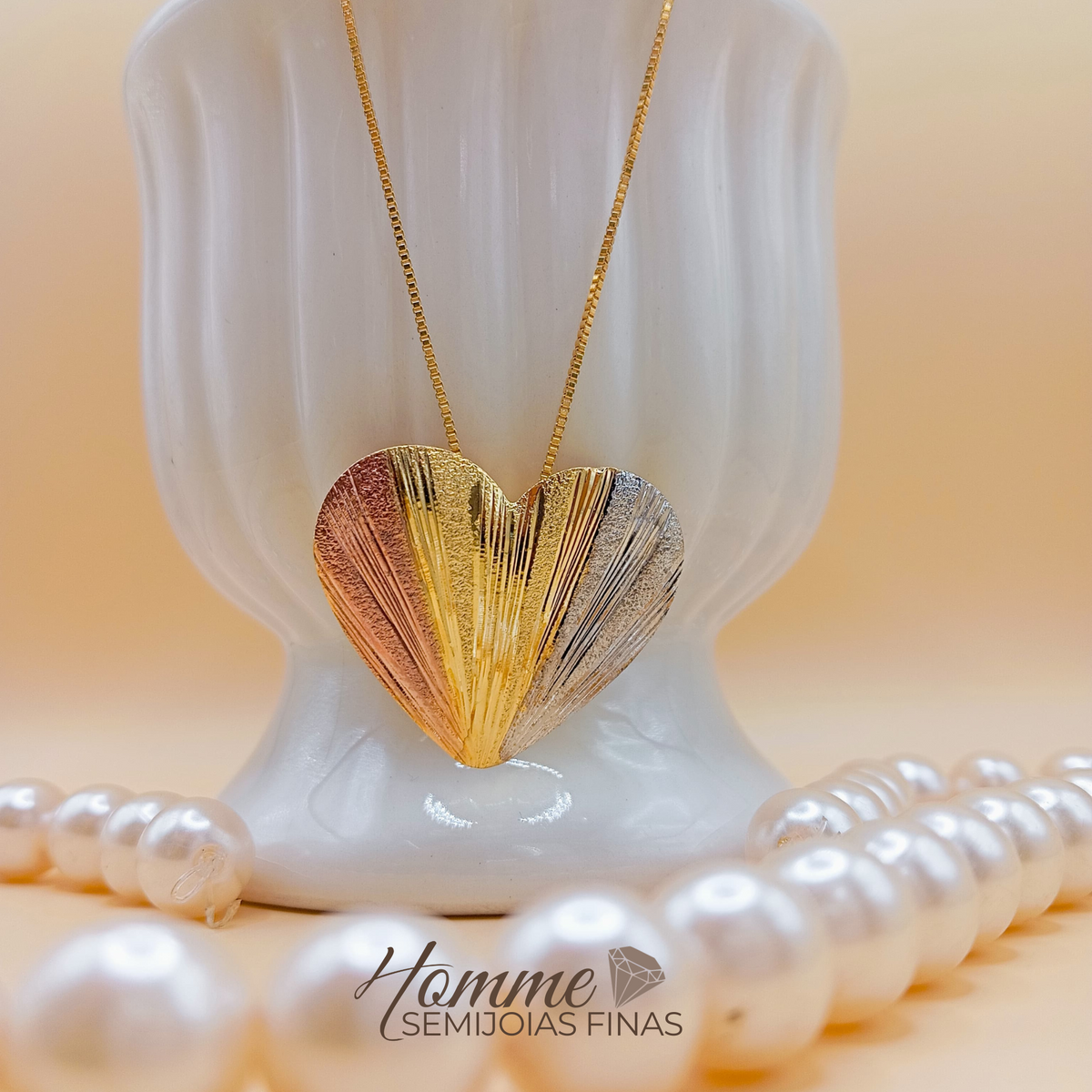 Colar Coração Tricolor Texturizado